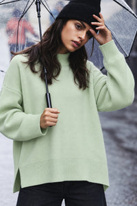 STAND-UP COLLAR BASIC KNIT SWEATER