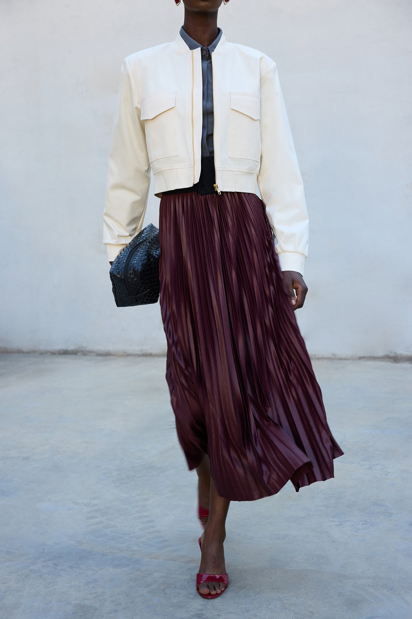 Burgundy Pleated Maxi Skirt / One Size