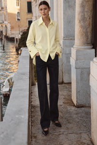 WIDE-COLLARED POPLIN SHIRT
