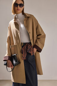 OVERSIZED TRENCH COAT WITH VELVET DETAILS