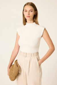 STAND-UP COLLAR BASIC T-SHIRT